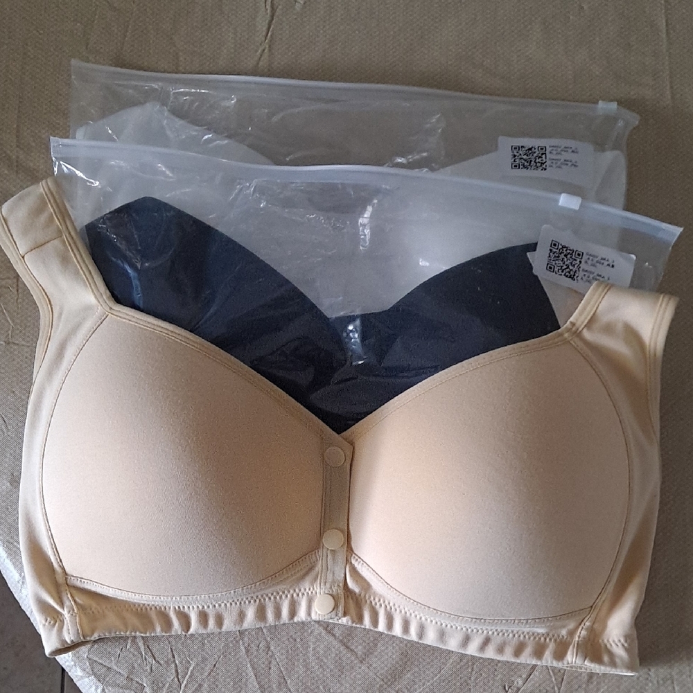 Seamless Beige, Black And White  Women's Bra Set 3 Bras